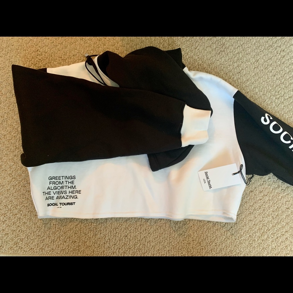 Cropped hoodie